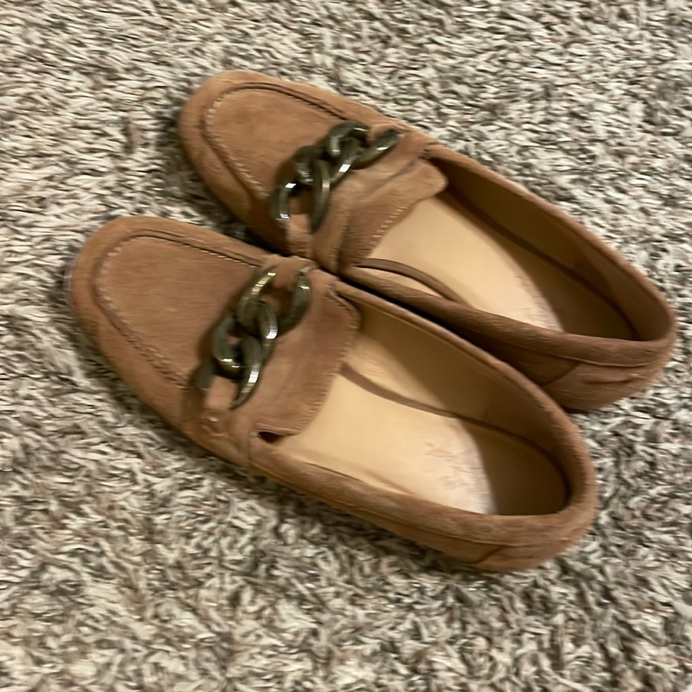 Dress shoe flats